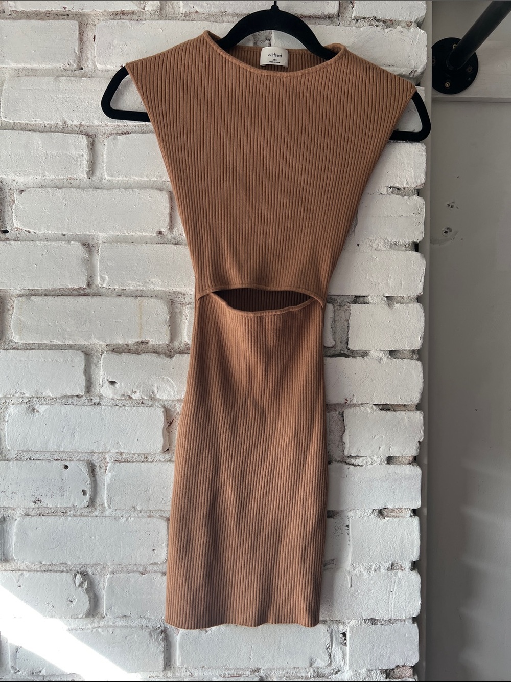 Sleeveless Cutout Ribbed Midi Dress in Camel Wilfred Yacine dress